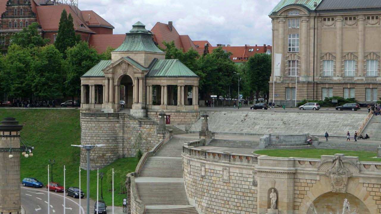 Studencki Dom Marynarza Pasat Szczecin Exterior foto