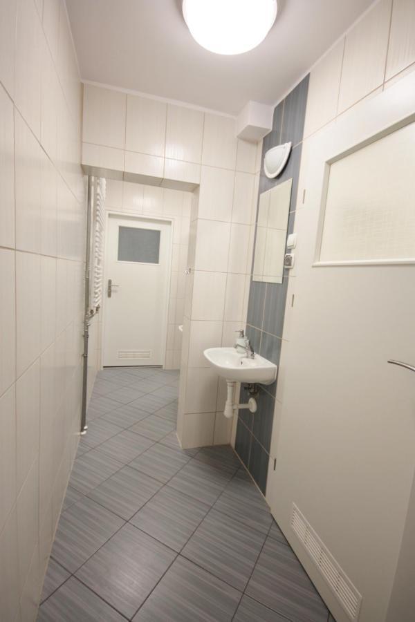 Studencki Dom Marynarza Pasat Szczecin Exterior foto