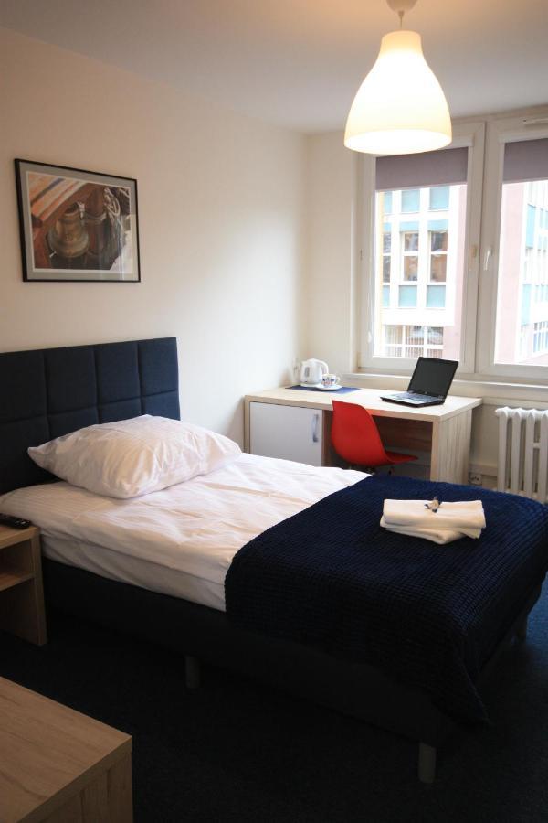 Studencki Dom Marynarza Pasat Szczecin Exterior foto